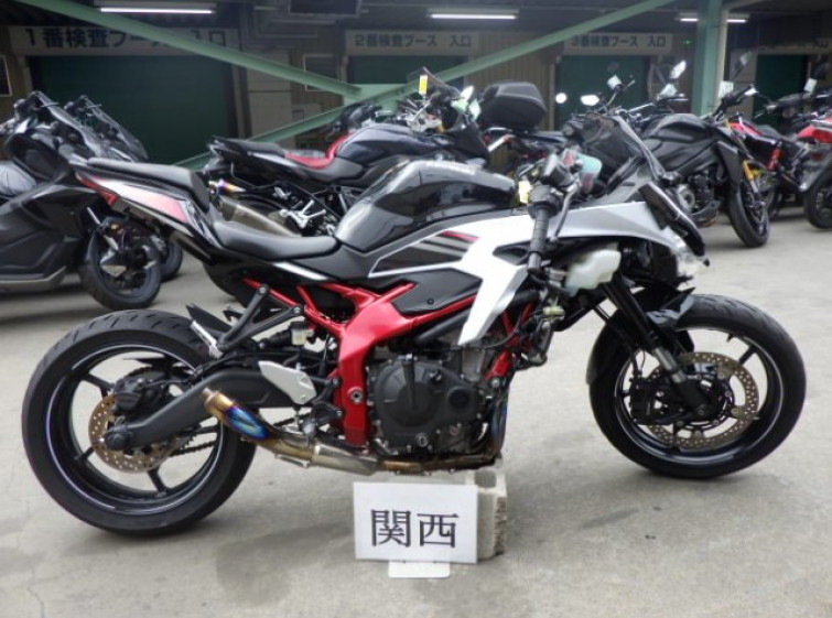 Мотоцикл Kawasaki NINJA ZX-25R с пробегом 10961 km
