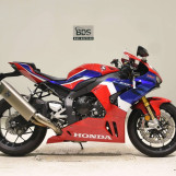 Мотоцикл Honda CBR1000RR SP с пробегом 7410 km