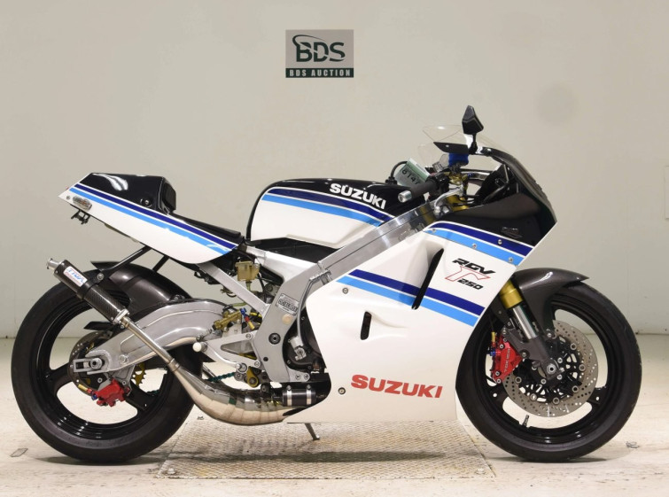 Мотоцикл Suzuki RGV250 GAMMA с пробегом 32039 km