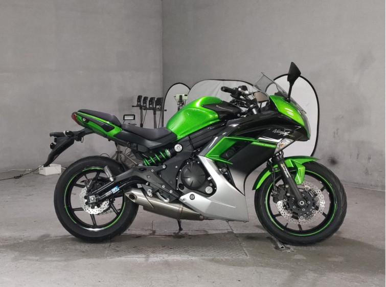 Мотоцикл Kawasaki NINJA400 з пробігом 24703 km