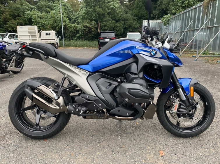 Мотоцикл BMW R1300R с пробегом 100 km