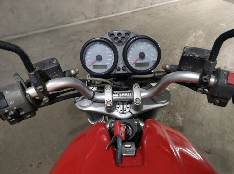 Мотоцикл Ducati MONSTER 600