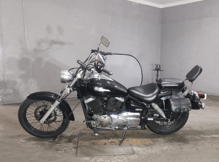 Мотоцикл Yamaha DRAGSTAR XVS250 з пробігом 31881 km