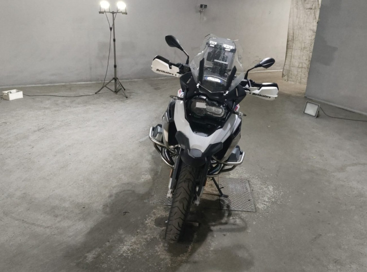 Мотоцикл BMW R1250GS с пробегом 12308 km