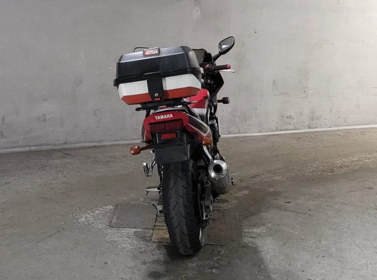 Мотоцикл Yamaha FZS600 FAZER с пробегом 101797 km