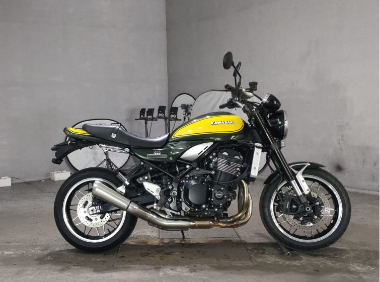Мотоцикл Kawasaki Z900RS с пробегом 11708 km