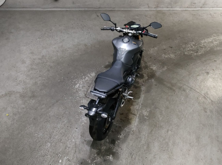 Мотоцикл Yamaha MT-09 с пробегом 7074 km