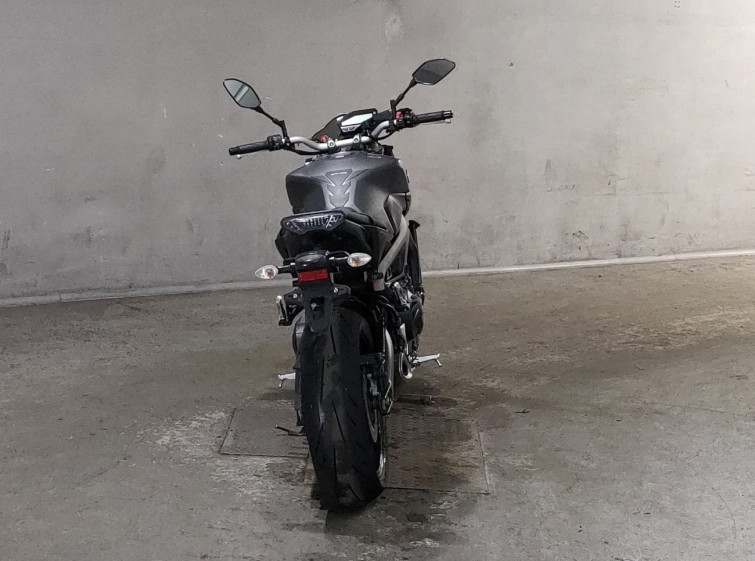 Мотоцикл Yamaha MT-09 с пробегом 7074 km