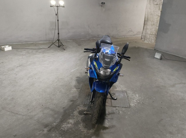 Мотоцикл Suzuki GSX250R с пробегом 7569 km