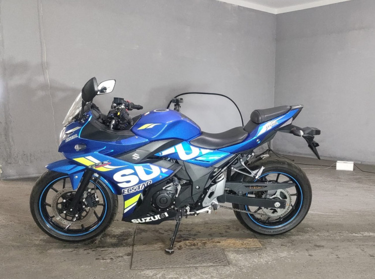 Мотоцикл Suzuki GSX250R с пробегом 7569 km