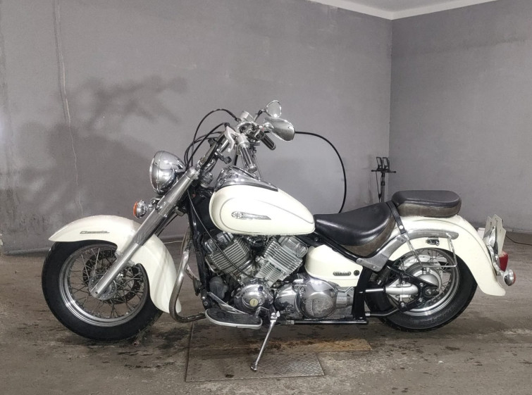 Мотоцикл Yamaha DRAGSTAR XVS400 CLASSIC с пробегом 27499 km