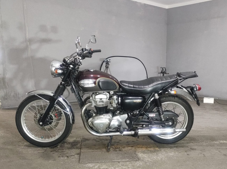 Мотоцикл Kawasaki W650 с пробегом 32231 km