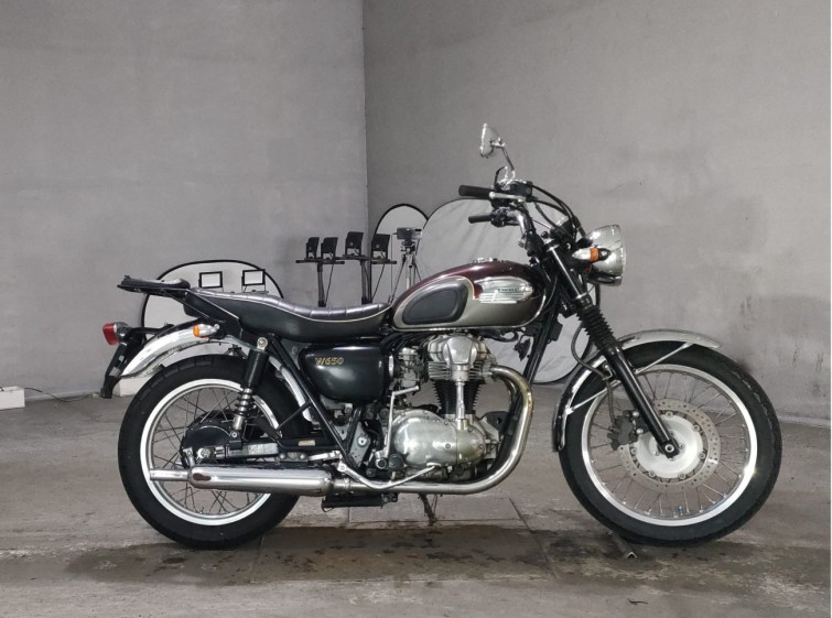 Мотоцикл Kawasaki W650 с пробегом 32231 km