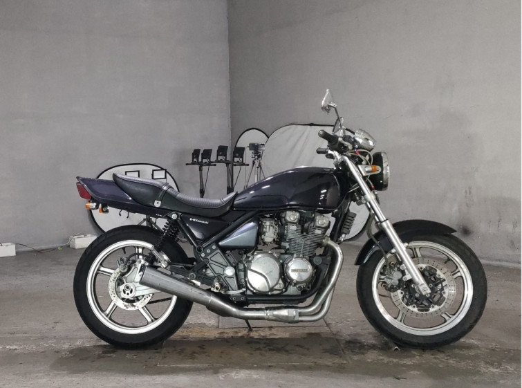 Мотоцикл Kawasaki ZEFAR 400 с пробегом 9547 km