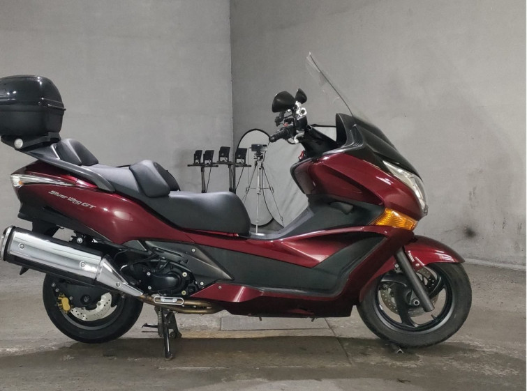 Мотоцикл Honda SILVERWING400 с пробегом 8770 km