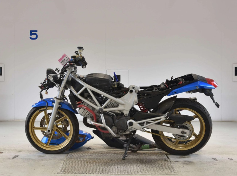 Мотоцикл Honda VTR250