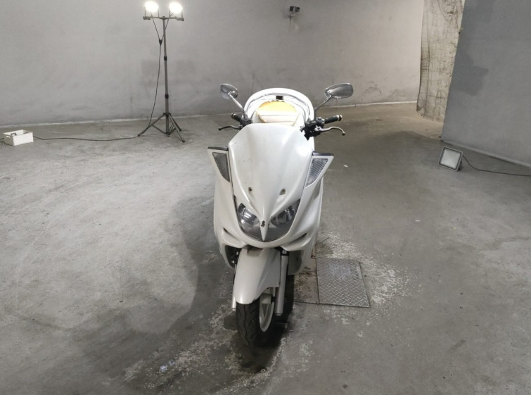 Мотоцикл Yamaha MAJESTY250 с пробегом 37506 km
