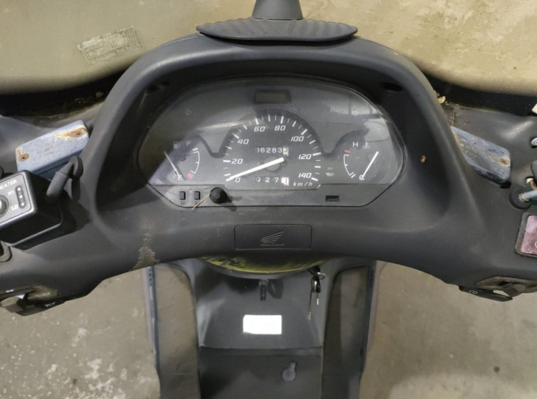 Мотоцикл Honda FOURSITE EX с пробегом 6283 km