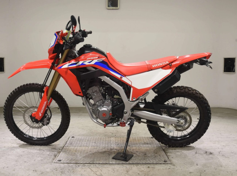 Мотоцикл Honda CRF250L с пробегом 255 km