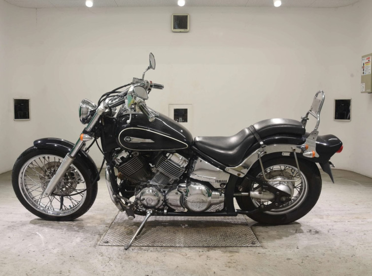 Мотоцикл Yamaha DRAGSTAR XVS400 с пробегом 16033 km