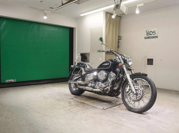 Мотоцикл Yamaha DRAGSTAR XVS400 с пробегом 16033 km