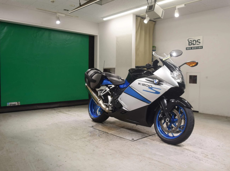 Мотоцикл BMW K1200S з пробігом 116158 km