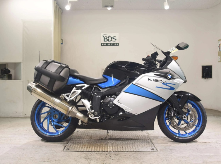 Мотоцикл BMW K1200S з пробігом 116158 km