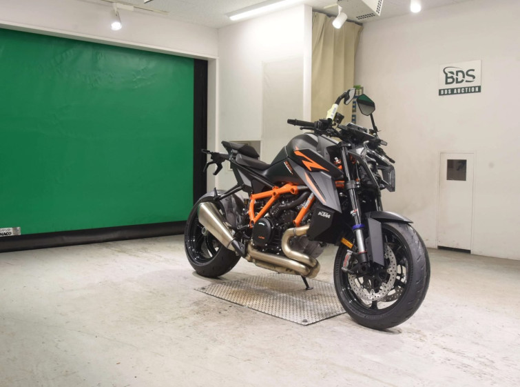Мотоцикл KTM 1390 SUPER DUKE R EVO з пробігом 1 km