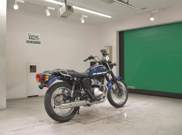 Мотоцикл Kawasaki W230 с пробегом 2766 km