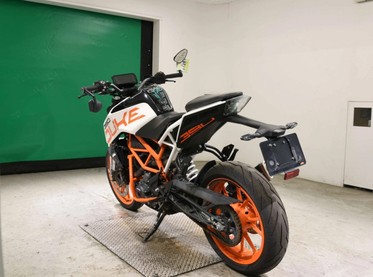 Мотоцикл KTM 390 DUKE з пробігом 10335 km
