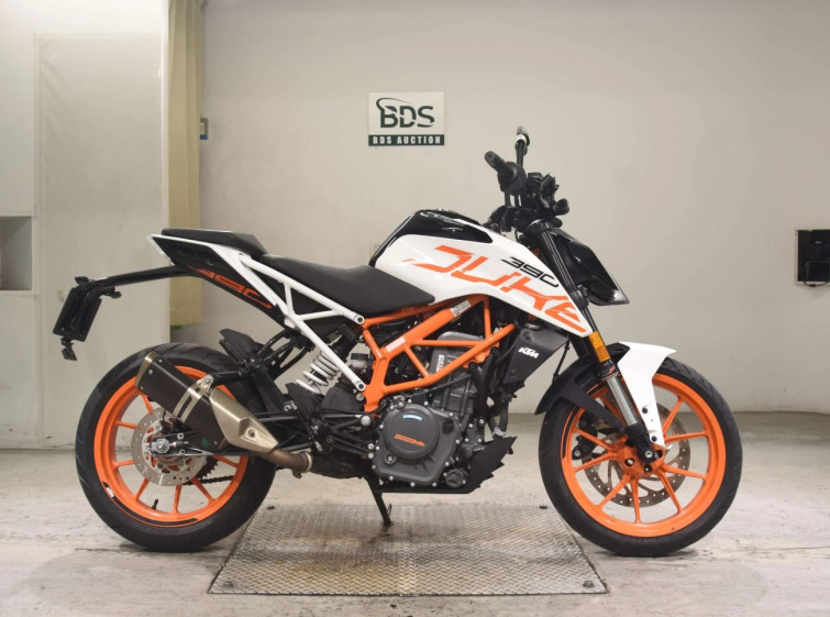 Мотоцикл KTM 390 DUKE з пробігом 12548 km