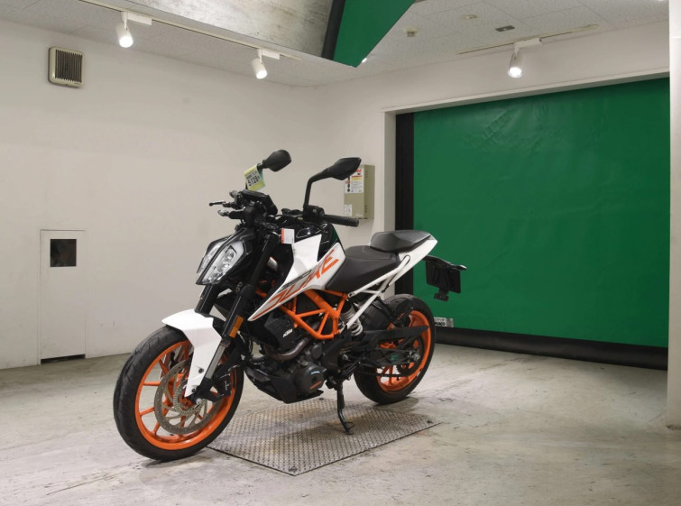 Мотоцикл KTM 390 DUKE з пробігом 12548 km