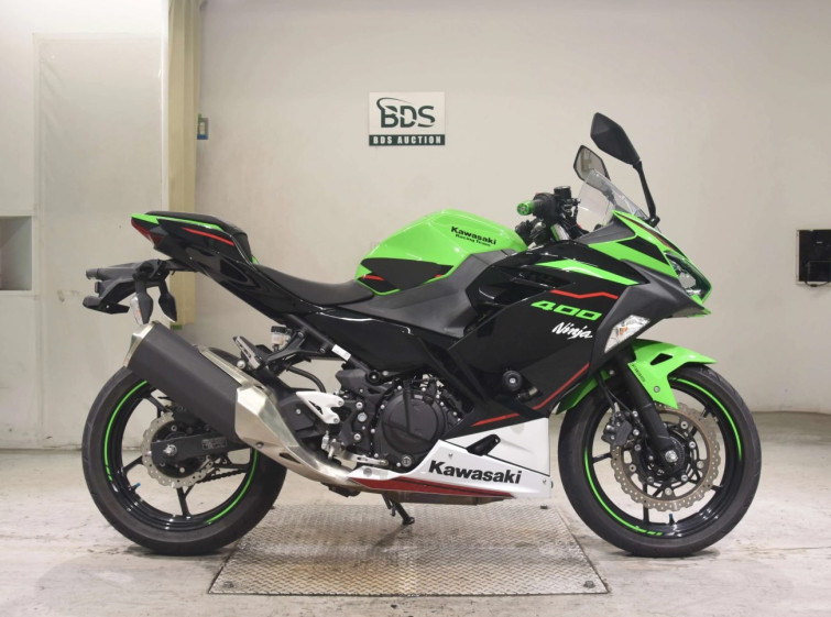 Мотоцикл Kawasaki NINJA400 з пробігом 6127 km
