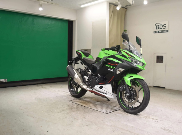 Мотоцикл Kawasaki NINJA400 з пробігом 6127 km