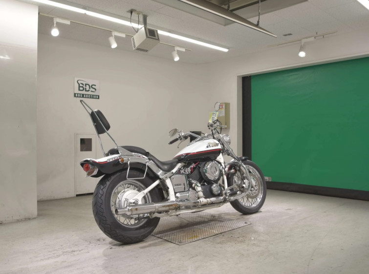 Мотоцикл Yamaha DRAGSTAR XVS400 з пробігом 27337 km