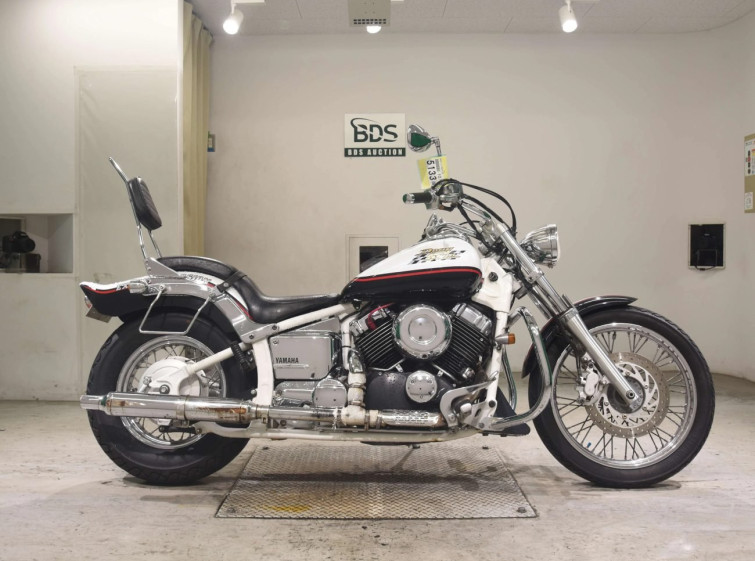 Мотоцикл Yamaha DRAGSTAR XVS400 з пробігом 27337 km