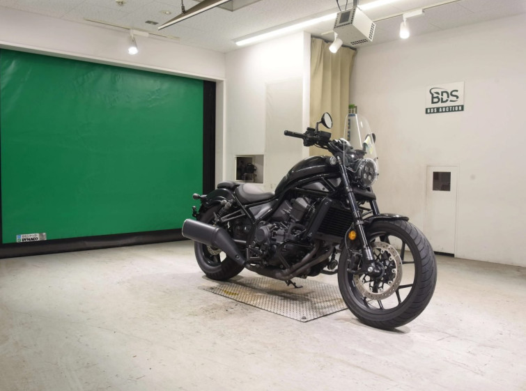 Мотоцикл Honda REBEL CMX1100DCT с пробегом 9721 km