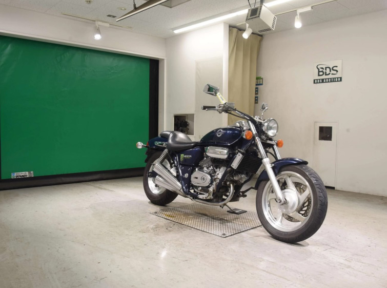 Мотоцикл Honda MAGNA250 з пробігом 34410 km