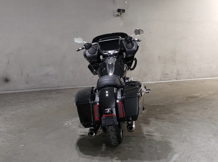 Мотоцикл HD ROAD GLIDE FLTRX с пробегом 665 km