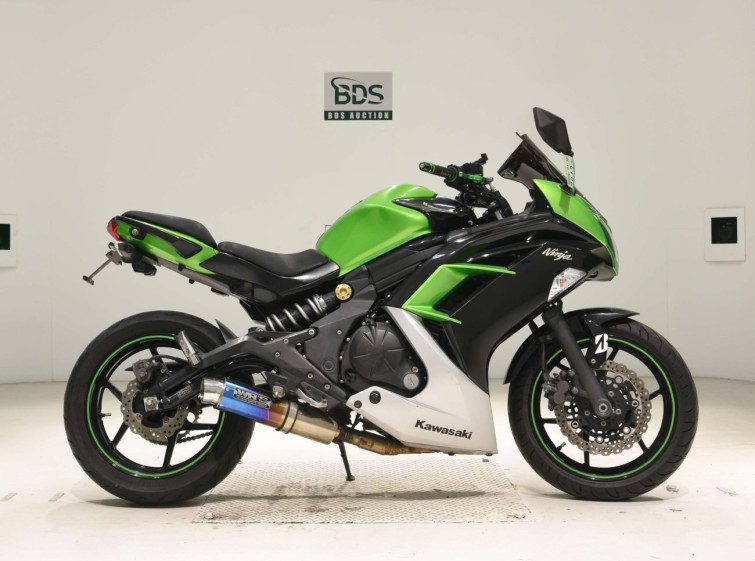 Мотоцикл Kawasaki NINJA400 з пробігом 38244 km