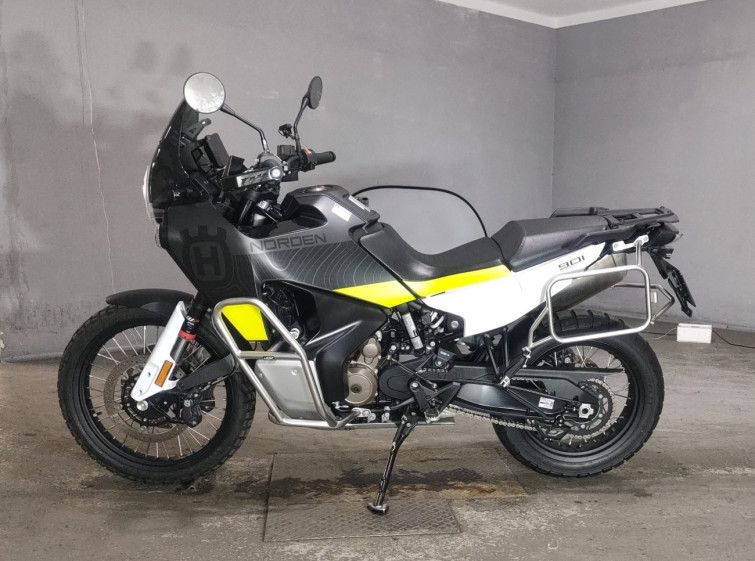 Мотоцикл Husqvarna NORDEN901 с пробегом 4296 km