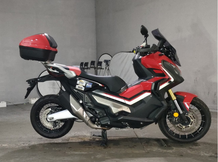 Мотоцикл Honda X-ADV750 с пробегом 12855 km
