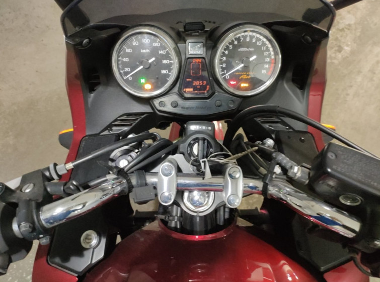 Мотоцикл Honda CB400SF BOLDOR с пробегом 3853 km