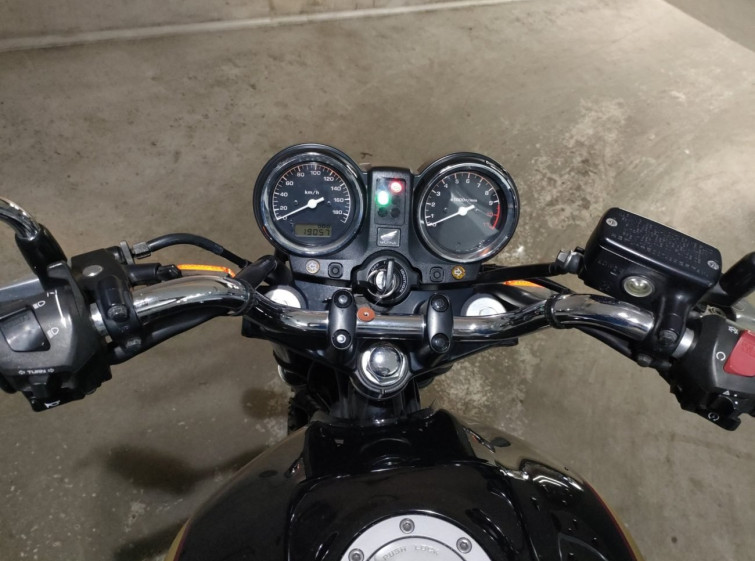 Мотоцикл Honda CB750 з пробігом 19057 km