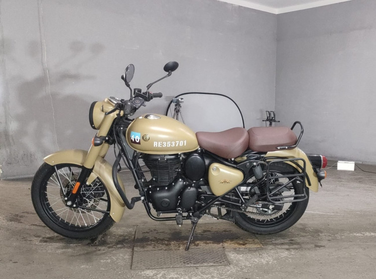 Мотоцикл Royal Enfield CLASSIC350 з пробігом 272 km