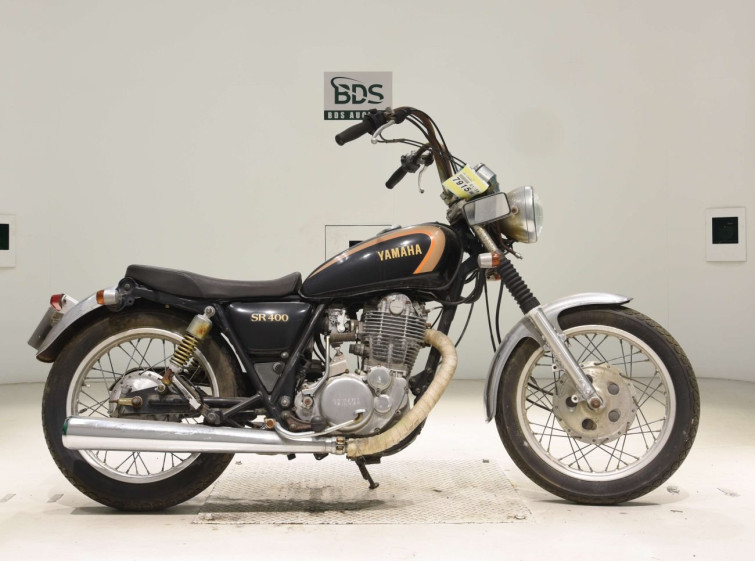 Мотоцикл Yamaha SR400-2 з пробігом 8273 km