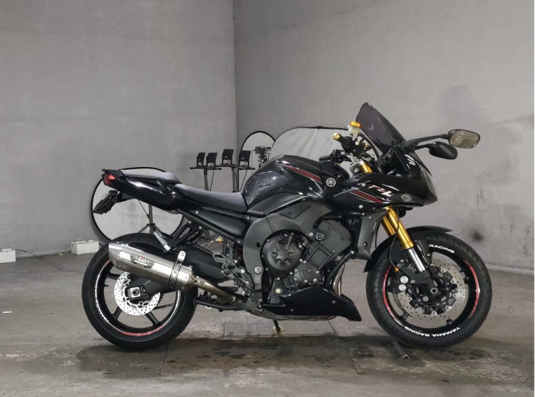 Мотоцикл Yamaha FZ1 FAZER с пробегом 45009 km