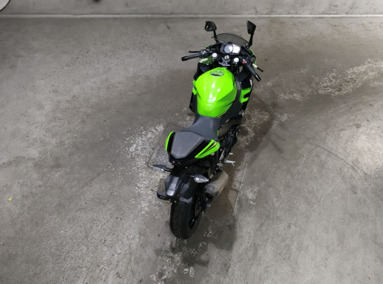 Мотоцикл Kawasaki NINJA400 с пробегом 9785 km