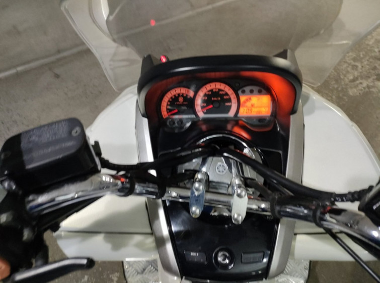 Мотоцикл Yamaha MAJESTY250 с пробегом 84796 km