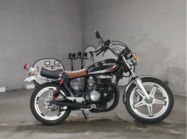 Мотоцикл Honda CB400N с пробегом 15584 km